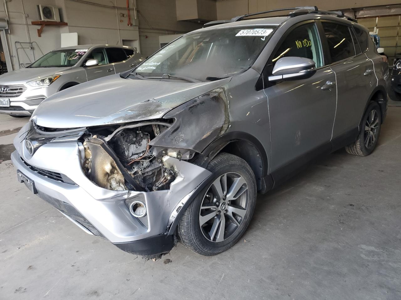 TOYOTA RAV 4 2017 2t3rfrev7hw577985