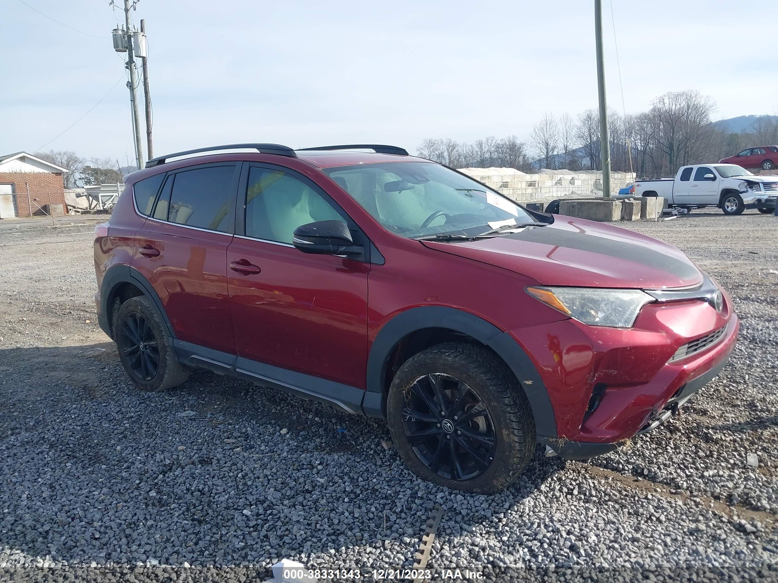 TOYOTA RAV 4 2018 2t3rfrev7jw743363