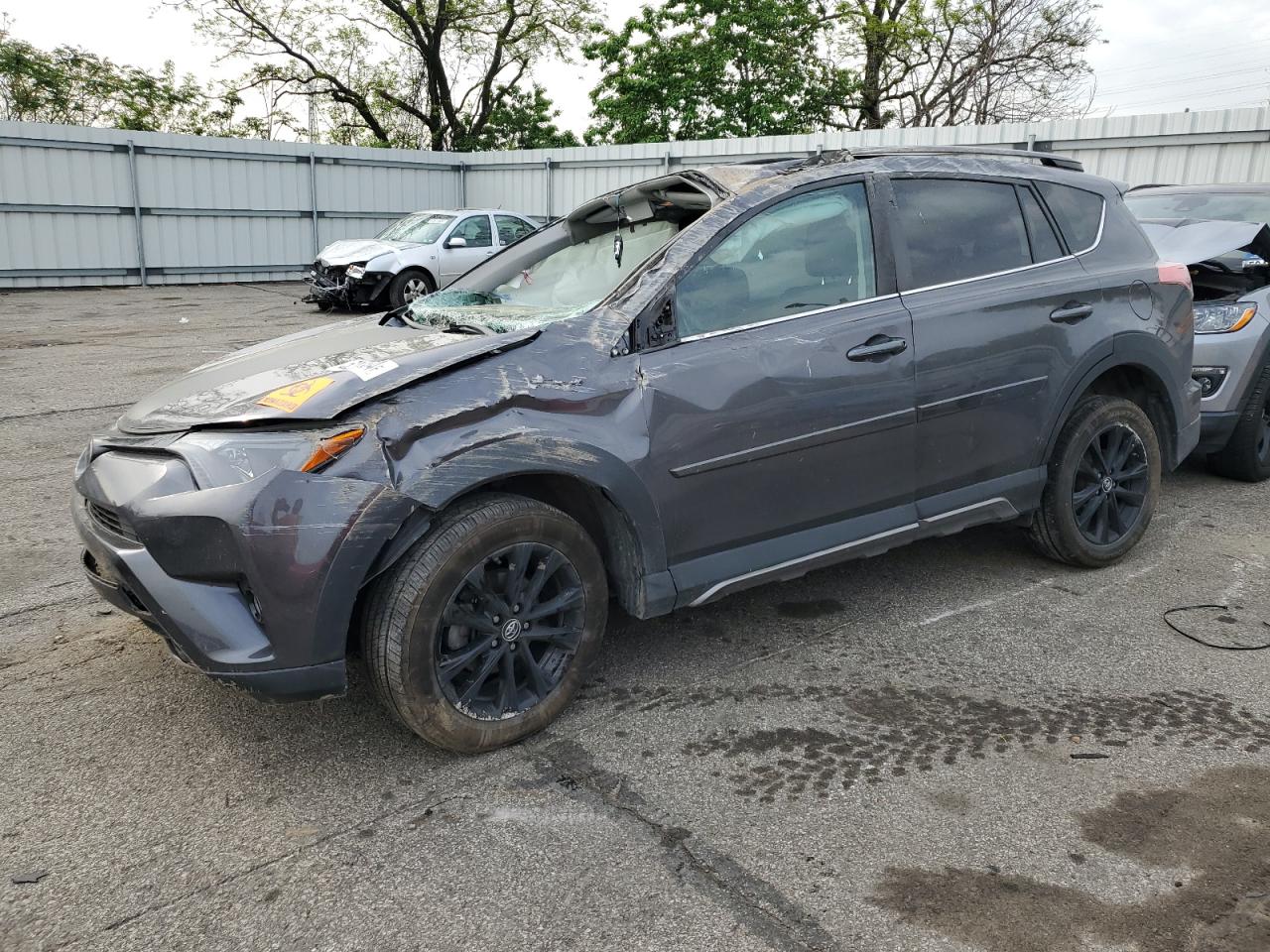 TOYOTA RAV 4 2018 2t3rfrev7jw746165