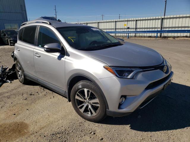 TOYOTA RAV4 XLE 2017 2t3rfrev8hw554974