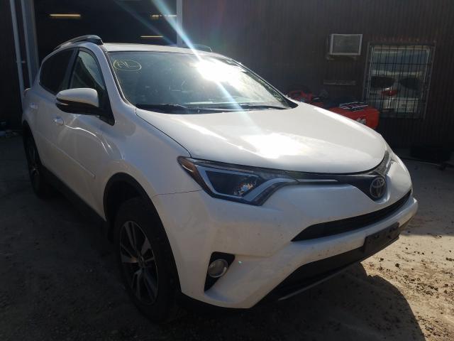 TOYOTA RAV4 XLE 2017 2t3rfrev8hw647445