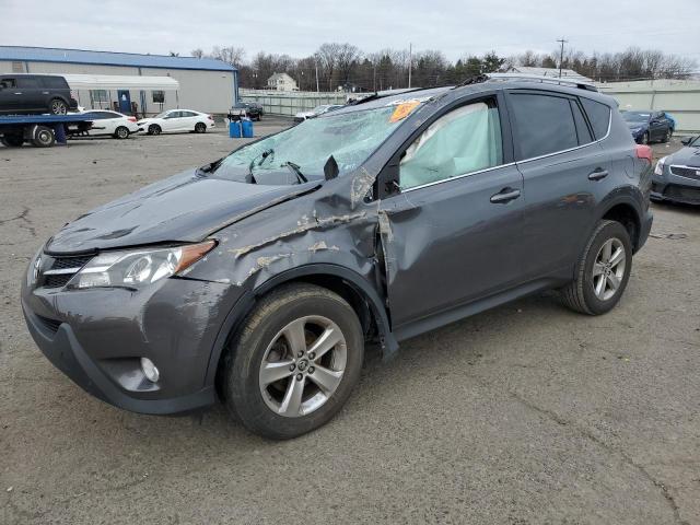 TOYOTA RAV4 XLE 2015 2t3rfrev9fw233085