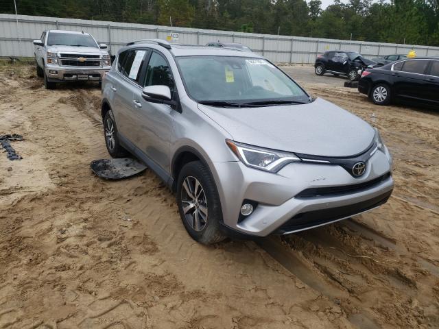 TOYOTA RAV4 XLE 2017 2t3rfrev9hw601414