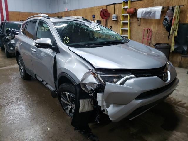 TOYOTA RAV4 XLE 2017 2t3rfrev9hw638852