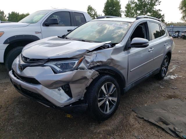 TOYOTA RAV4 XLE 2017 2t3rfrev9hw684424