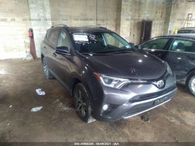 TOYOTA RAV4 2017 2t3rfrevxhw579195