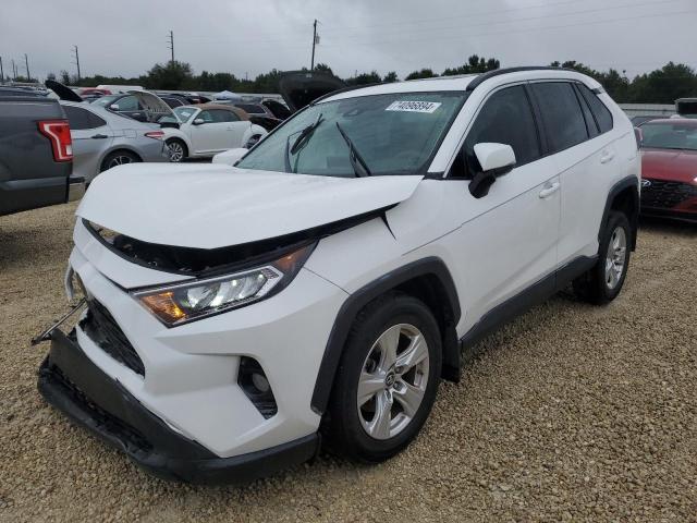 TOYOTA RAV4 XLE 2019 2t3w1rfv0kc011286