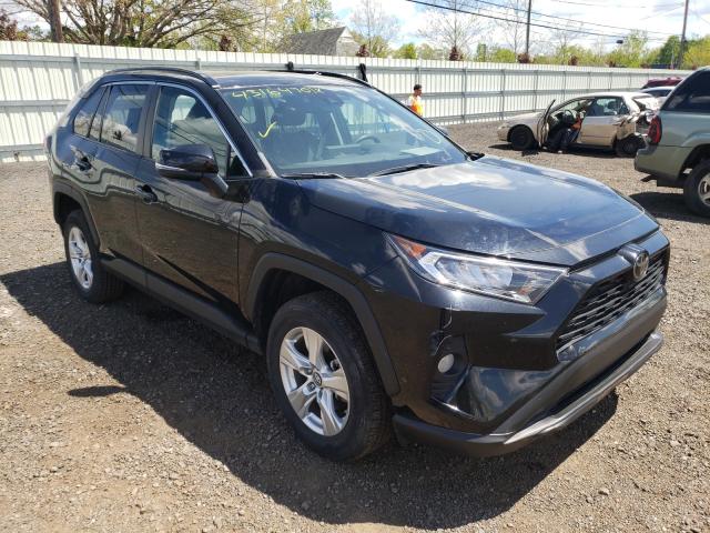 TOYOTA RAV4 XLE 2019 2t3w1rfv1kw003535