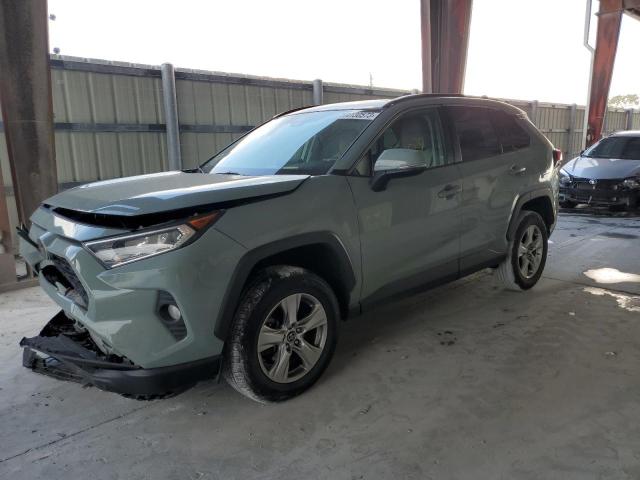 TOYOTA RAV4 XLE 2019 2t3w1rfv1kw034851