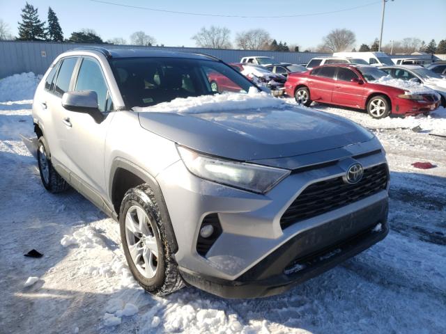 TOYOTA RAV4 XLE 2020 2t3w1rfv1lc045805