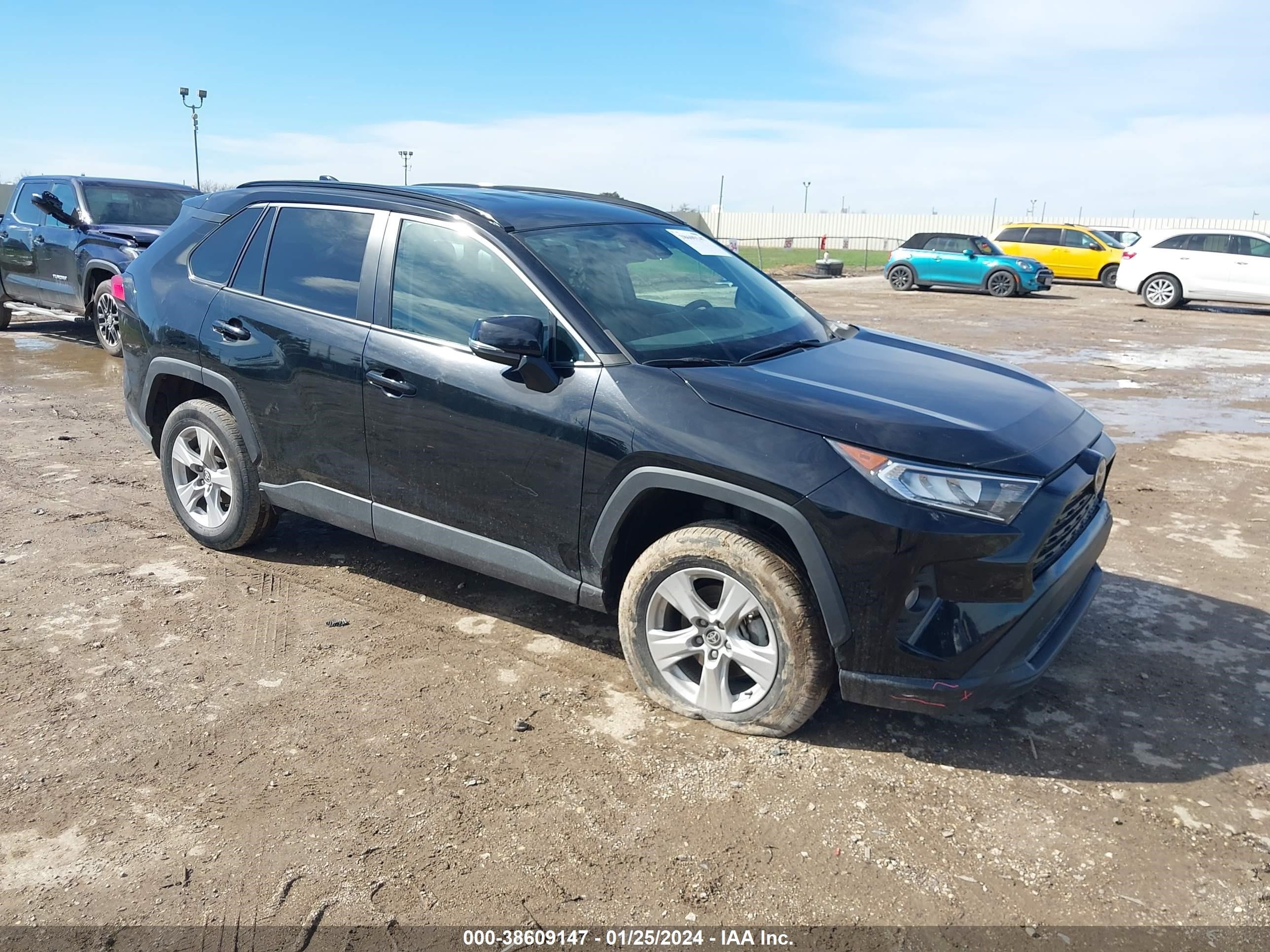 TOYOTA RAV 4 2021 2t3w1rfv1mc151608