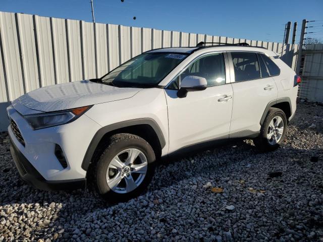 TOYOTA RAV4 XLE 2019 2t3w1rfv2kw013071