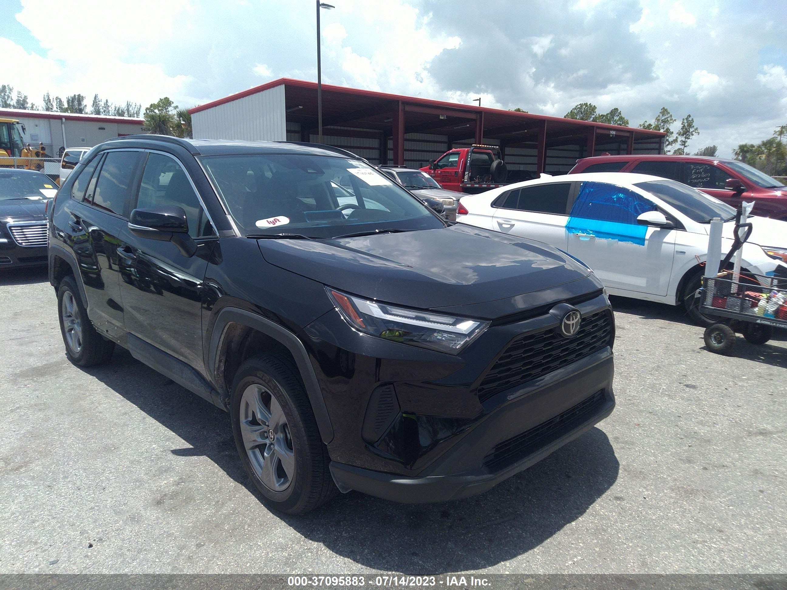 TOYOTA RAV 4 2022 2t3w1rfv2nc181816