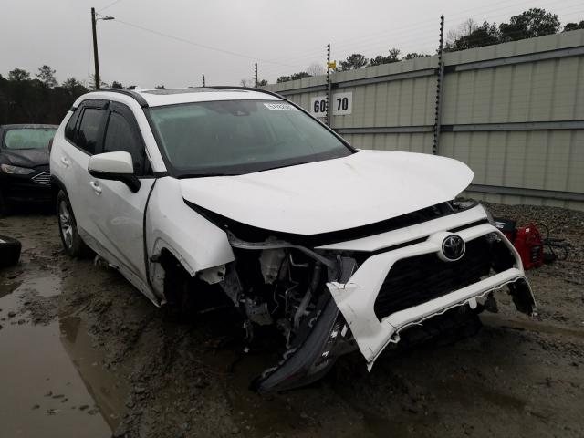 TOYOTA RAV4 XLE 2019 2t3w1rfv3kw007487