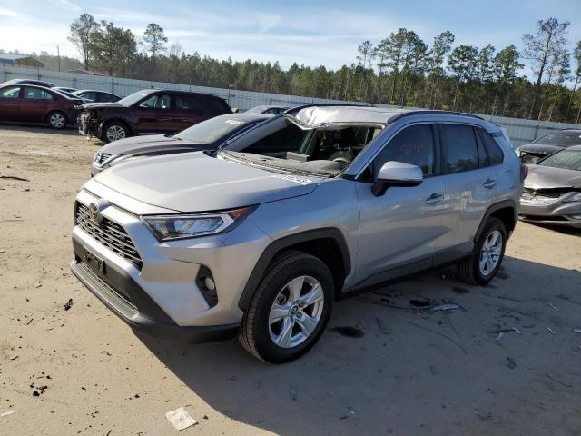 TOYOTA RAV4 XLE 2019 2t3w1rfv3kw026265