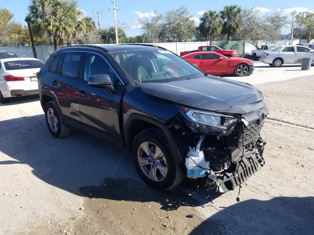 TOYOTA RAV4 XLE 2020 2t3w1rfv3lc057115