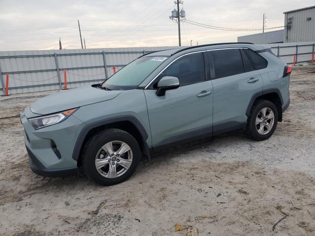 TOYOTA RAV4 XLE 2020 2t3w1rfv3lw061048