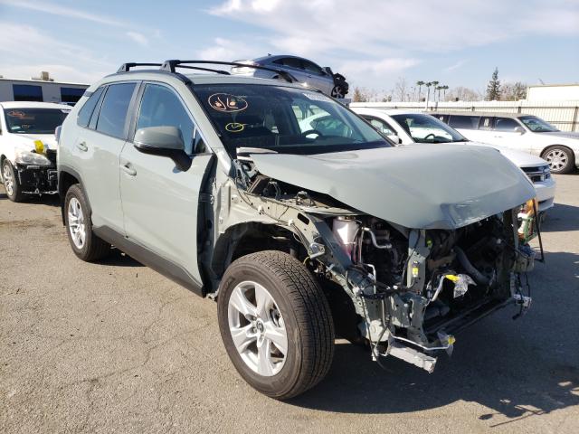 TOYOTA RAV4 XLE 2020 2t3w1rfv3lw084409