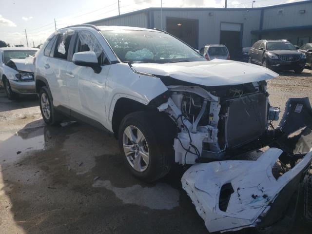 TOYOTA RAV4 XLE 2020 2t3w1rfv4lc060590