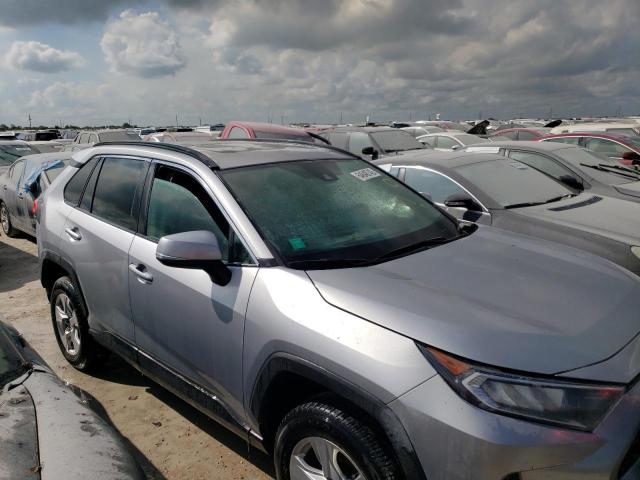 TOYOTA RAV4 XLE 2021 2t3w1rfv4mc165986