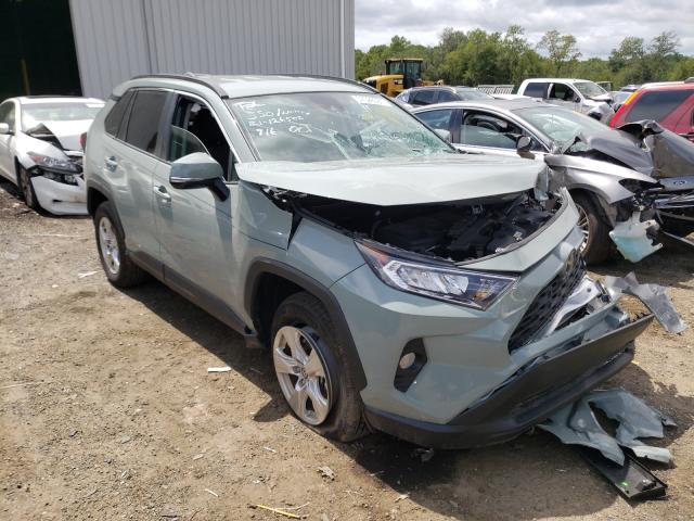 TOYOTA RAV4 XLE 2021 2t3w1rfv4mw147373