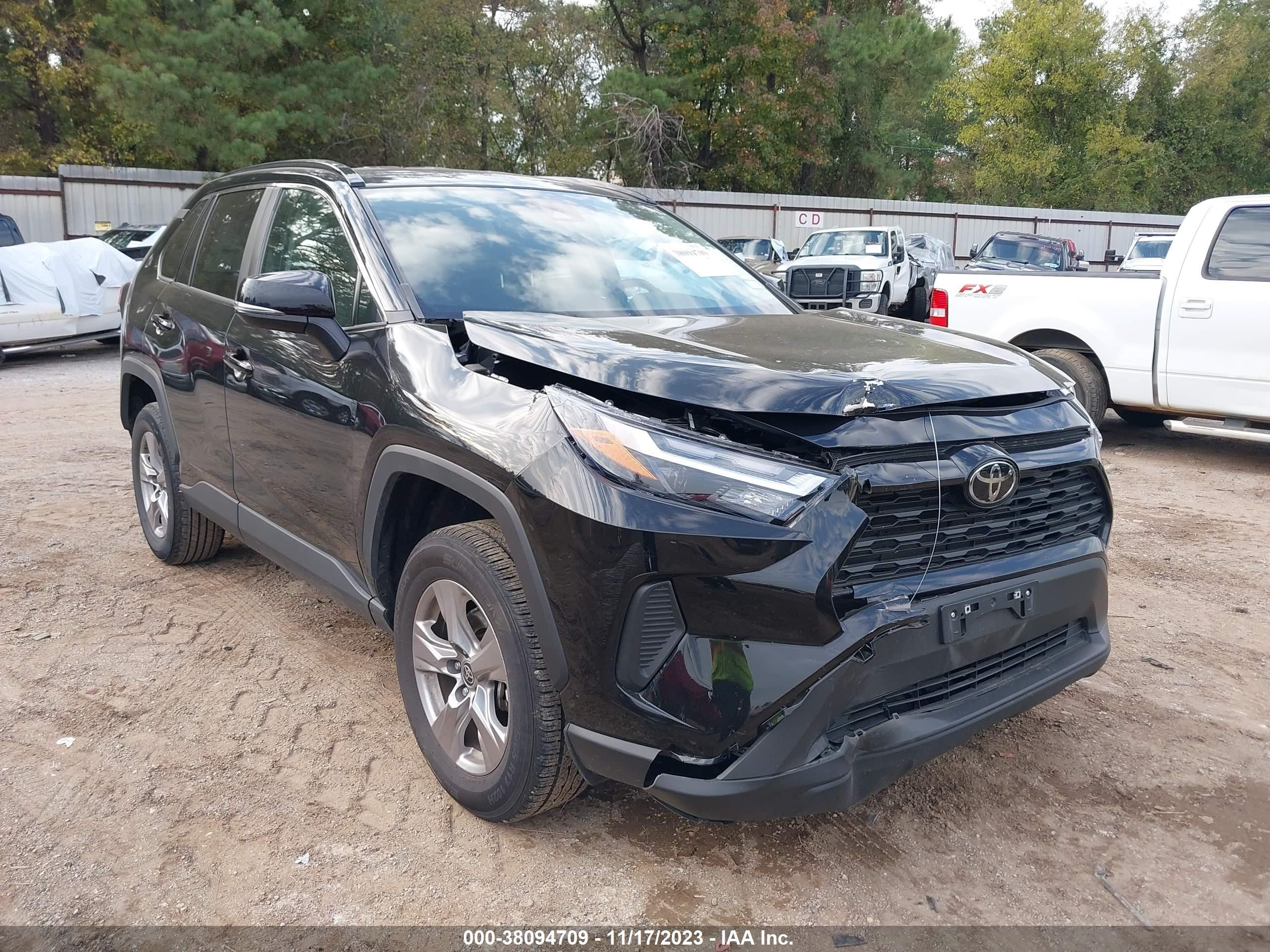 TOYOTA RAV 4 2023 2t3w1rfv4pw261541