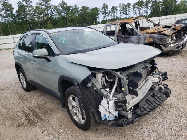 TOYOTA RAV4 XLE 2019 2t3w1rfv5kw007698