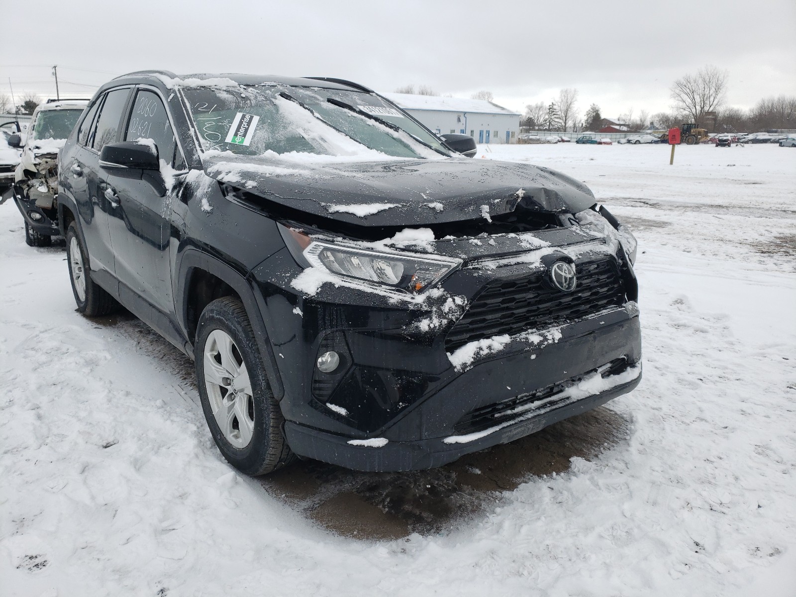 TOYOTA RAV4 XLE 2020 2t3w1rfv5lc051560