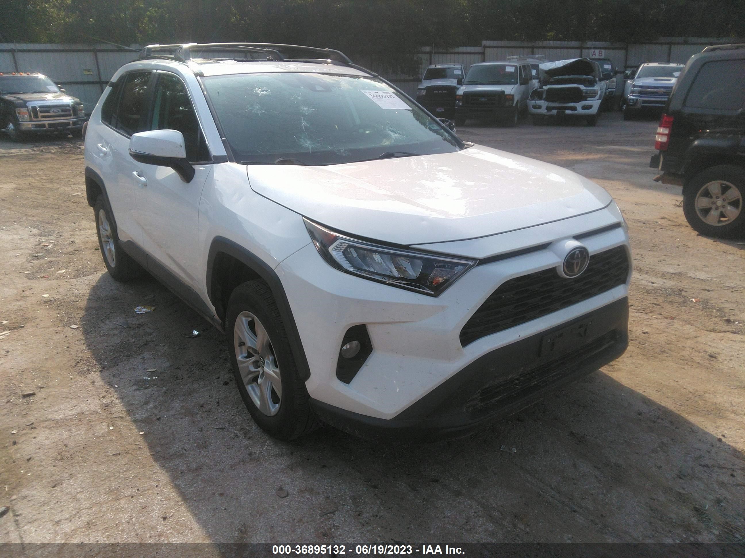 TOYOTA RAV 4 2019 2t3w1rfv6kw016748