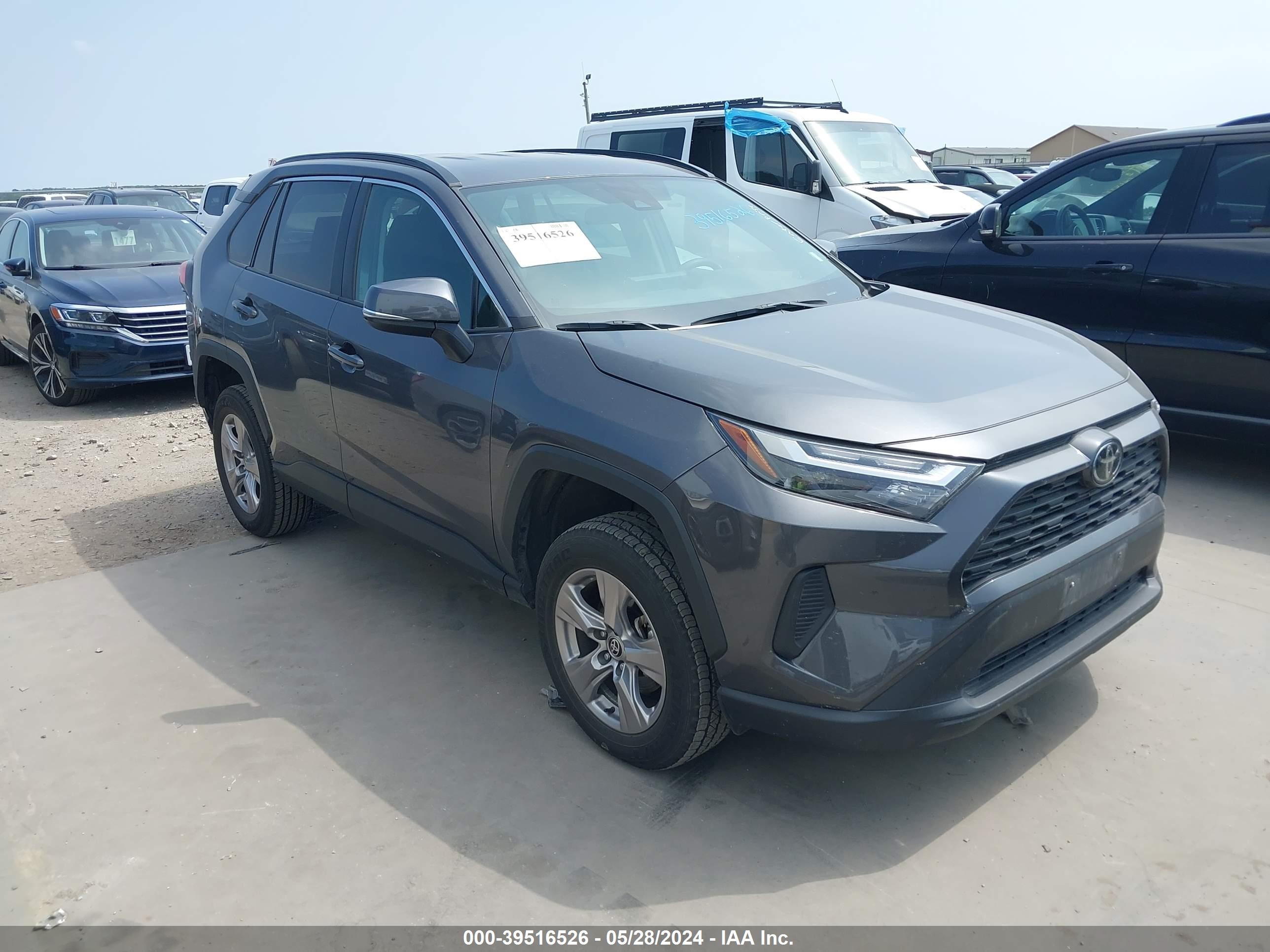 TOYOTA RAV 4 2023 2t3w1rfv6pw251772