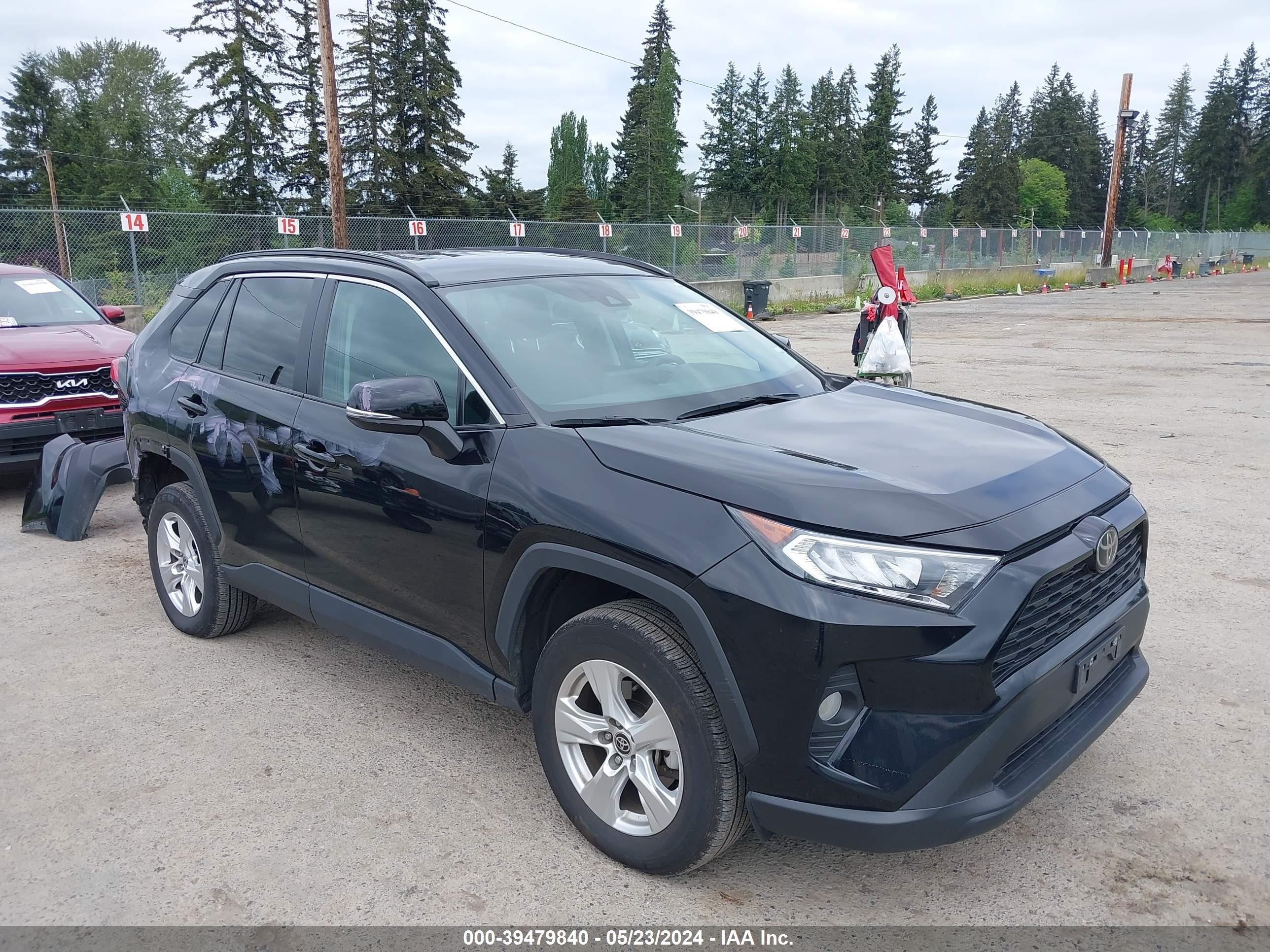 TOYOTA RAV 4 2021 2t3w1rfv7mw165236