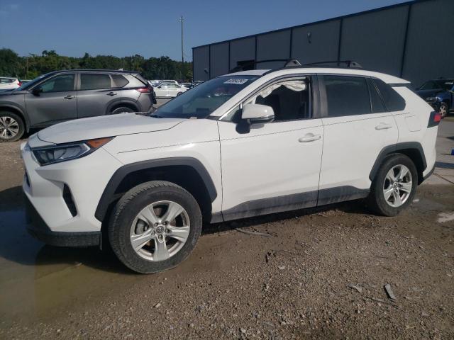 TOYOTA RAV4 XLE 2019 2t3w1rfv8kc002142