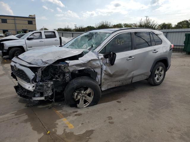 TOYOTA RAV4 XLE 2019 2t3w1rfv8kc018311