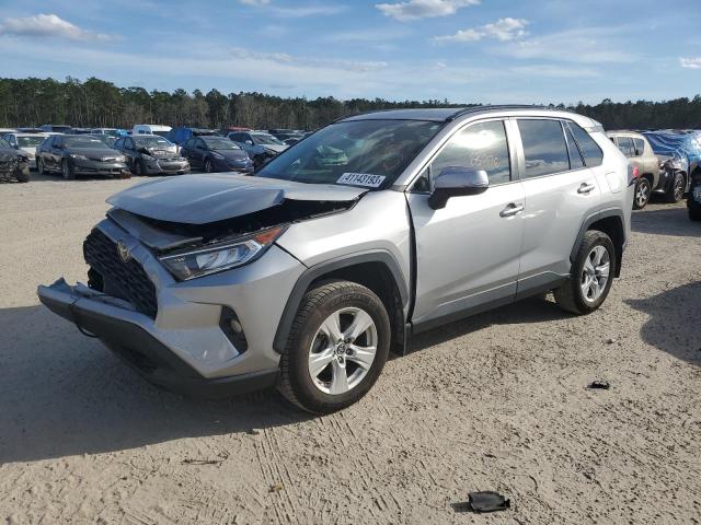 TOYOTA RAV4 XLE 2019 2t3w1rfv8kw002608