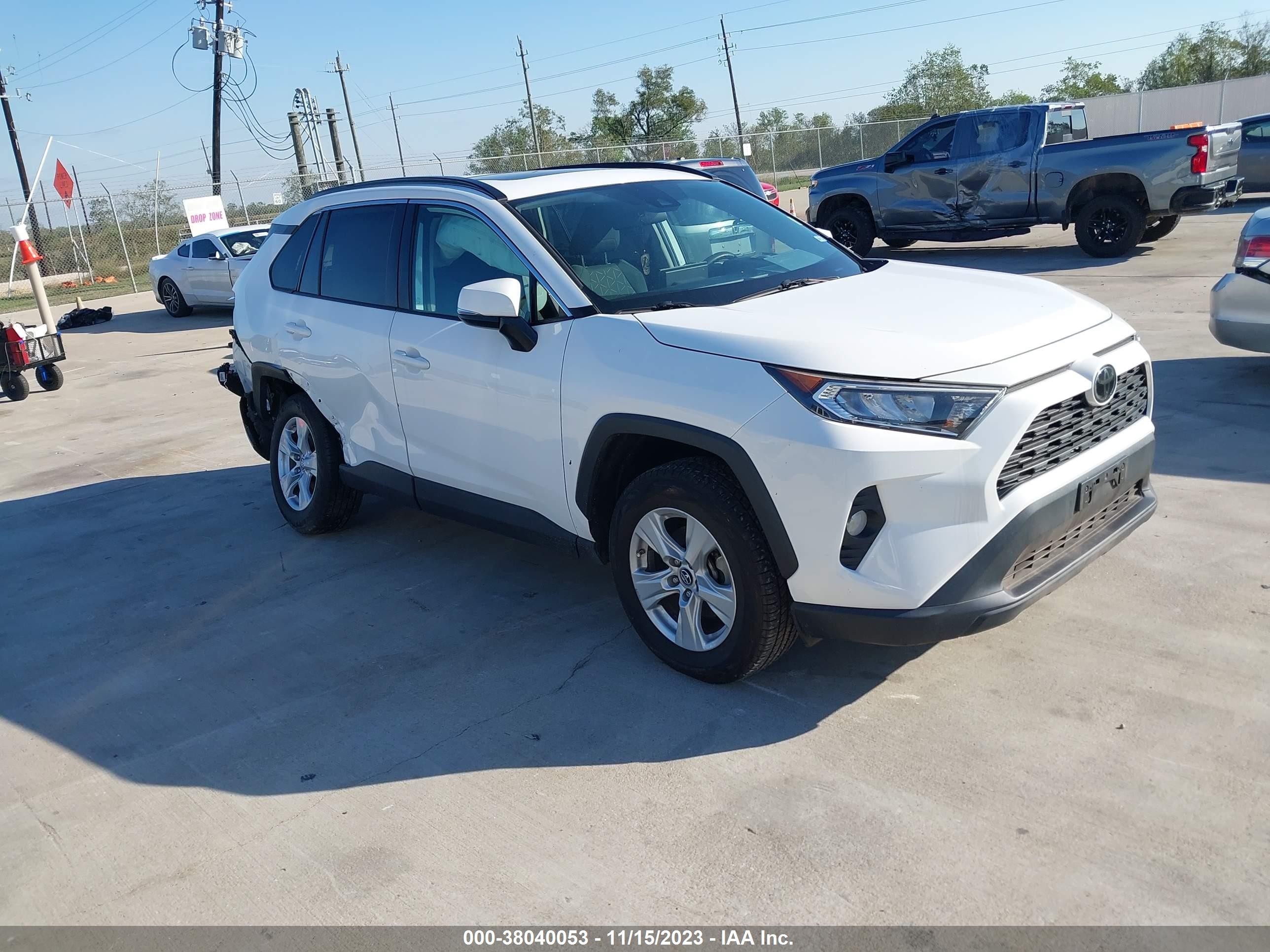 TOYOTA RAV 4 2019 2t3w1rfv8kw007033