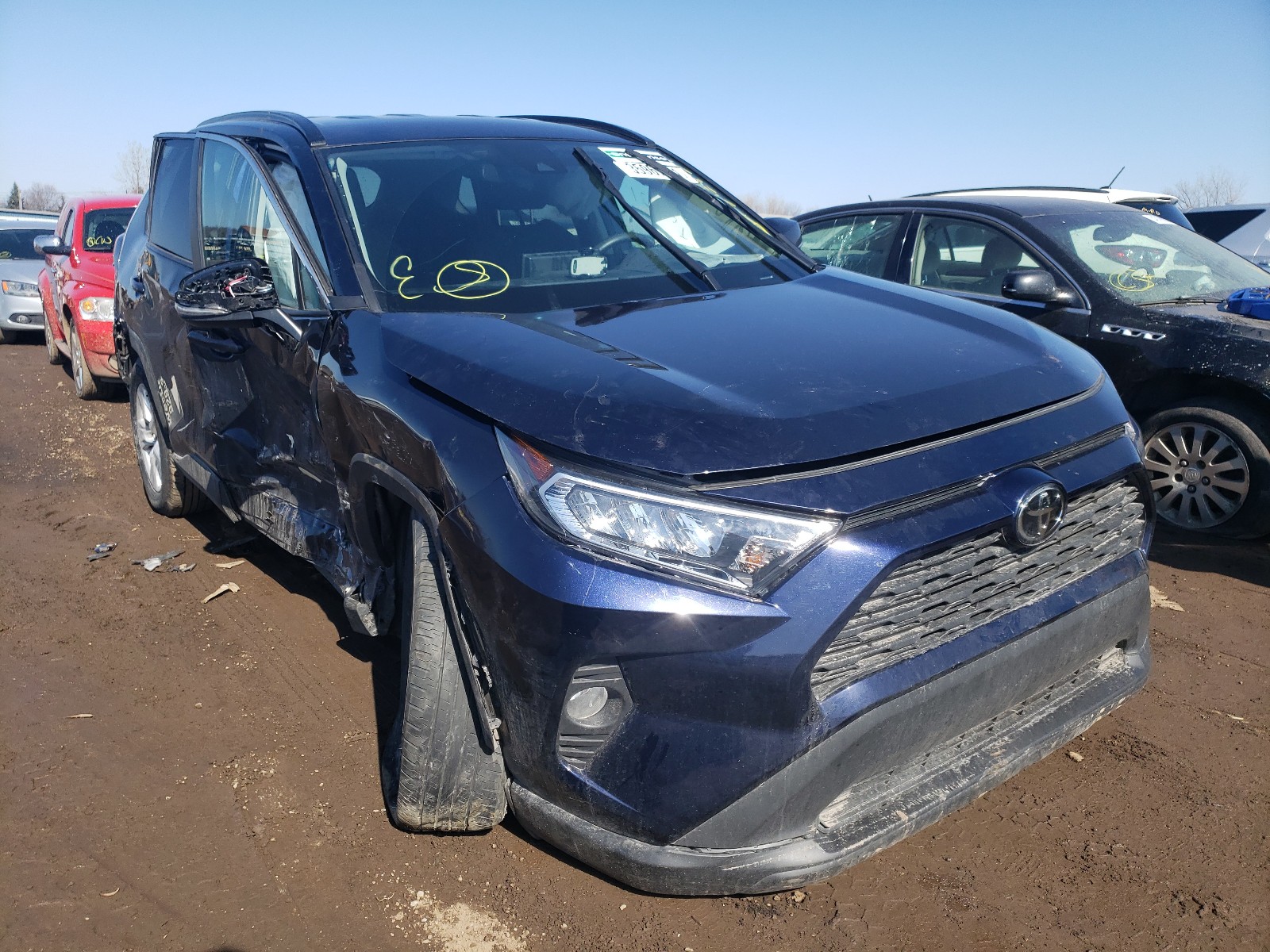 TOYOTA RAV4 XLE 2020 2t3w1rfv8lc046529