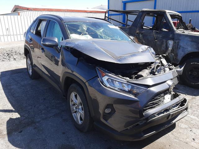 TOYOTA RAV4 XLE 2020 2t3w1rfv8lc046837