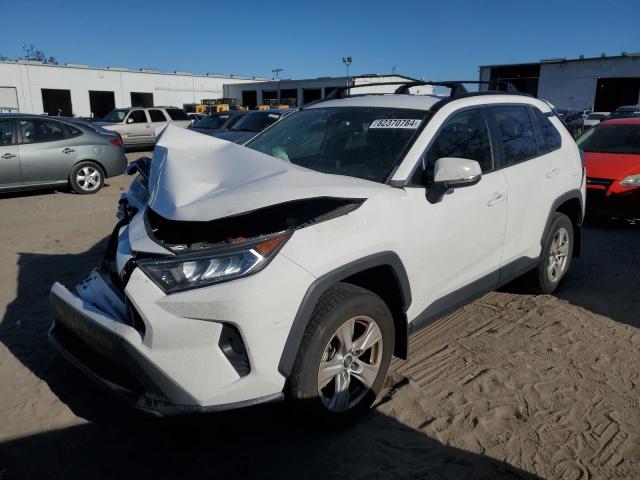 TOYOTA RAV4 XLE 2020 2t3w1rfv8lc062889