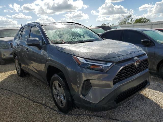 TOYOTA RAV4 XLE 2022 2t3w1rfv8nc196434