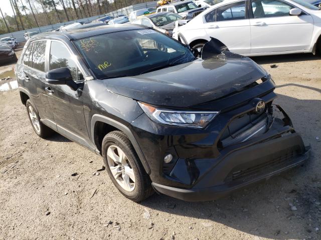 TOYOTA RAV4 XLE 2019 2t3w1rfv9kc021623