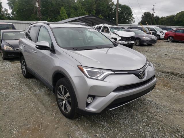 TOYOTA RAV4 XLE 2017 2t3wfrev1hw375632