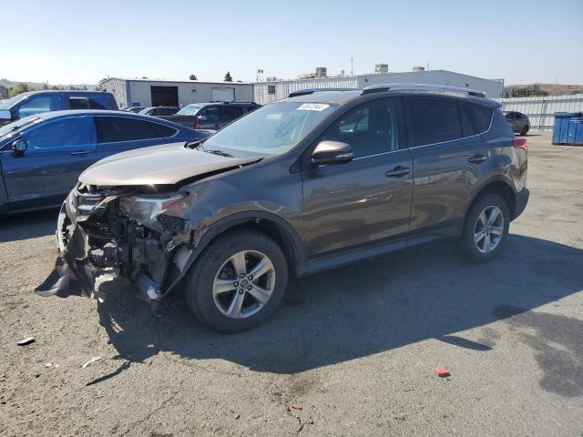 TOYOTA RAV4 XLE 2015 2t3wfrev2fw154814