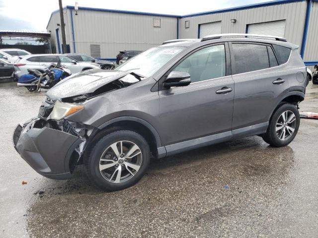 TOYOTA RAV4 XLE 2017 2t3wfrev2hw316377