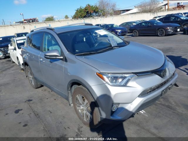 TOYOTA RAV4 2017 2t3wfrev2hw389121