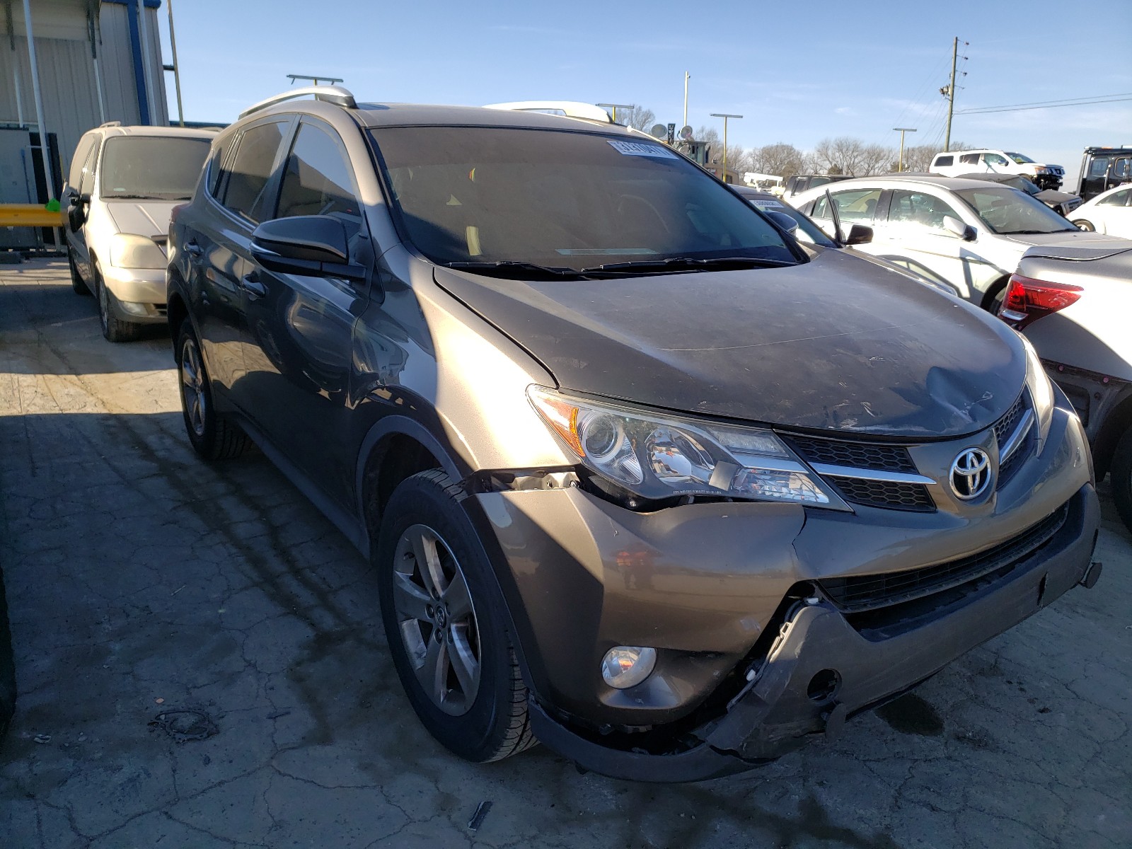 TOYOTA RAV4 XLE 2015 2t3wfrev3fw183500