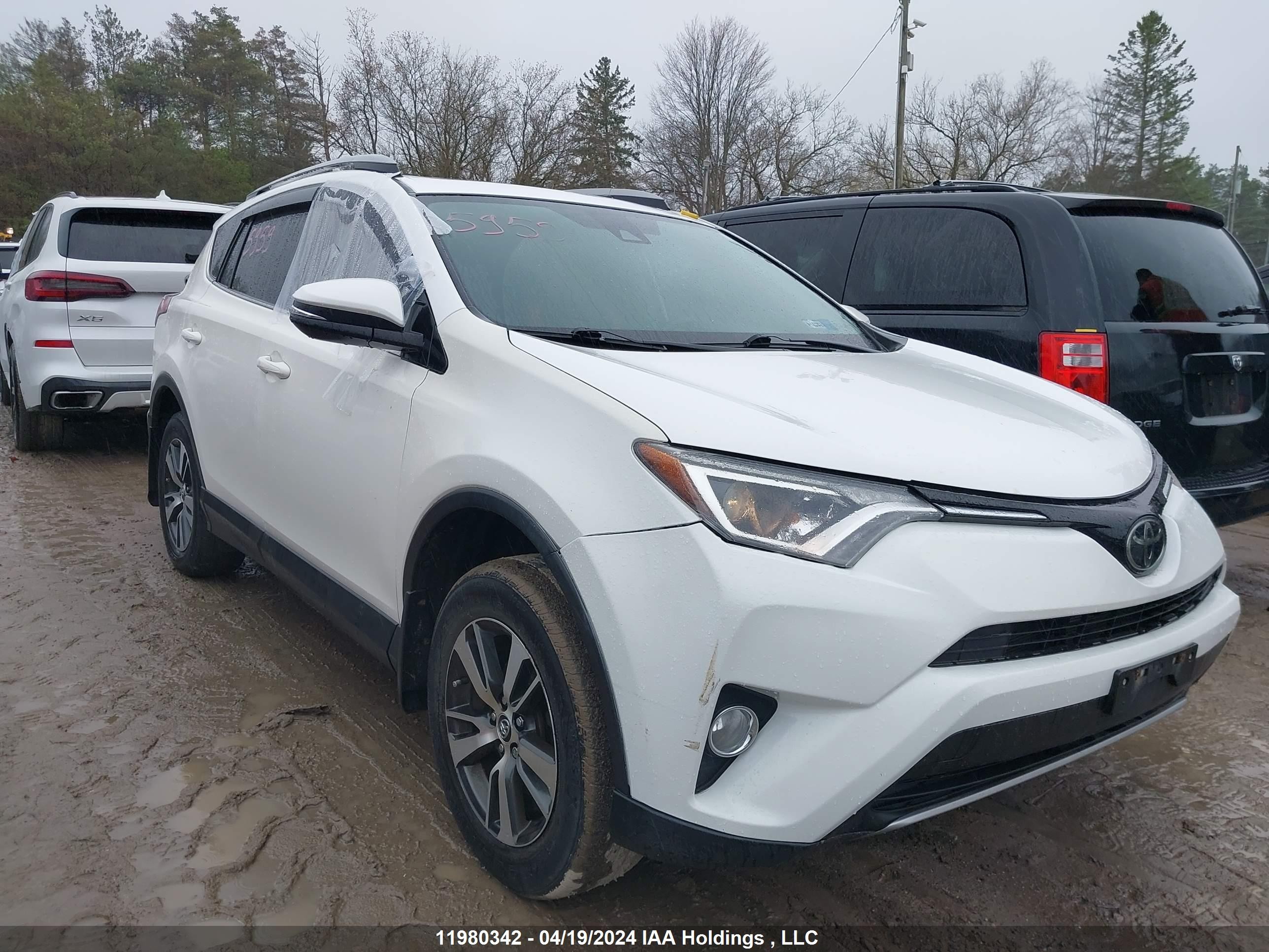 TOYOTA RAV 4 2017 2t3wfrev5hw315580