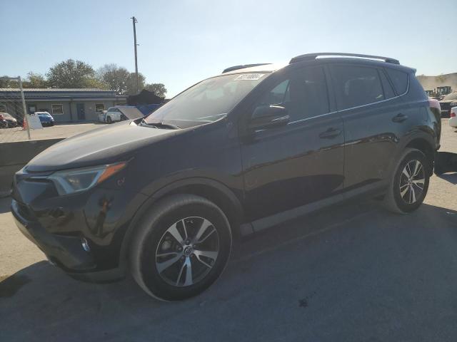 TOYOTA RAV4 XLE 2017 2t3wfrev5hw326448