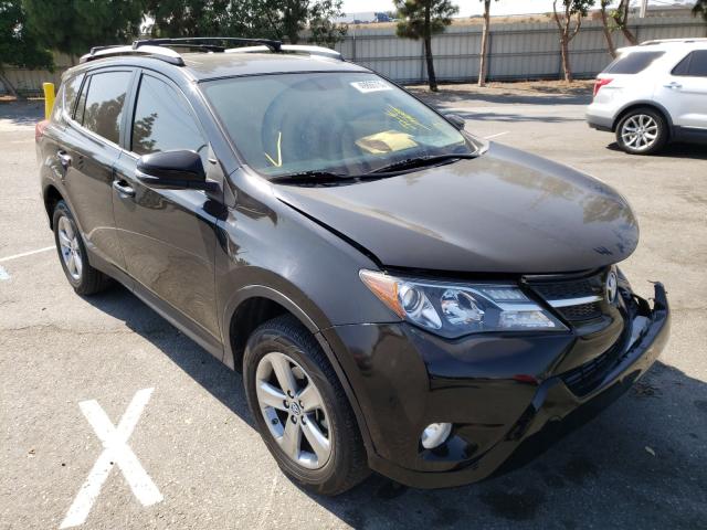 TOYOTA RAV4 XLE 2015 2t3wfrev6fw210043