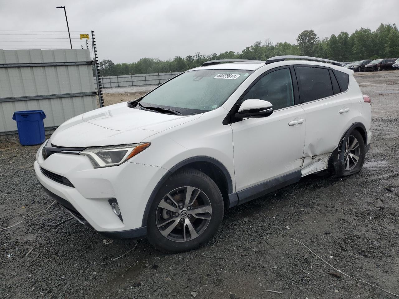 TOYOTA RAV 4 2017 2t3wfrev6hw317287