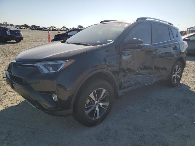 TOYOTA RAV4 XLE 2017 2t3wfrev7hw394573